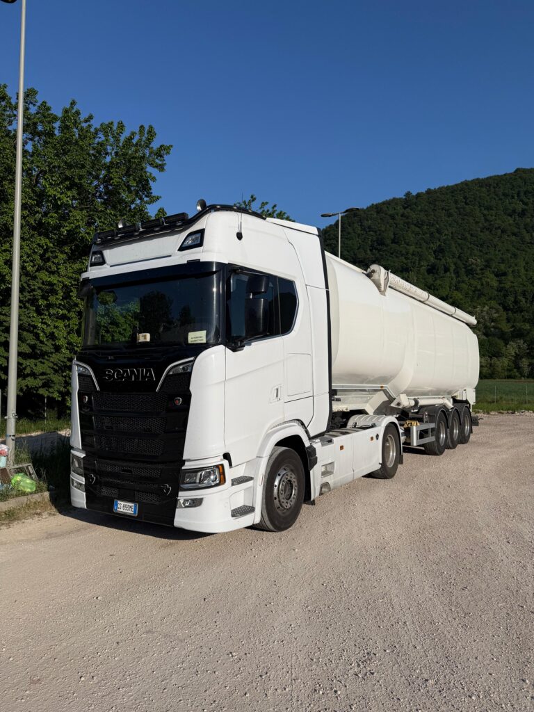 1000391578 Servizio di trasporto alimenti a Vicenza